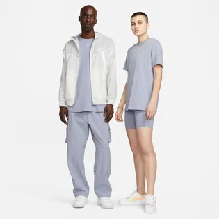 Футболка жіноча Nike Nsw Essntl Tee Bf Lbr Light Blue DN5697-519