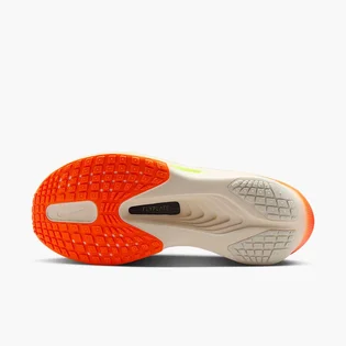 Кросівки жіночі Nike Zoom Fly 6 White FN8455-105