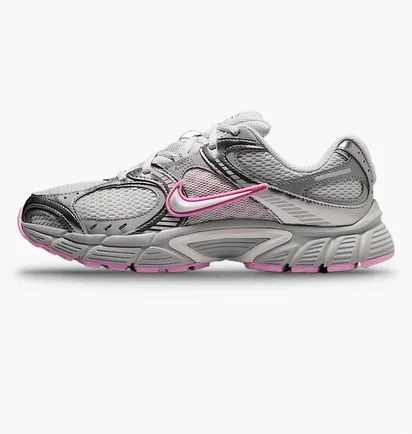 Кросівки жіночі Nike V5 Runner White/Metallic HQ7901-009