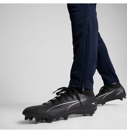 Бутсы женские Puma Ultra 5 Match+ Fg/Ag Black 107686-02