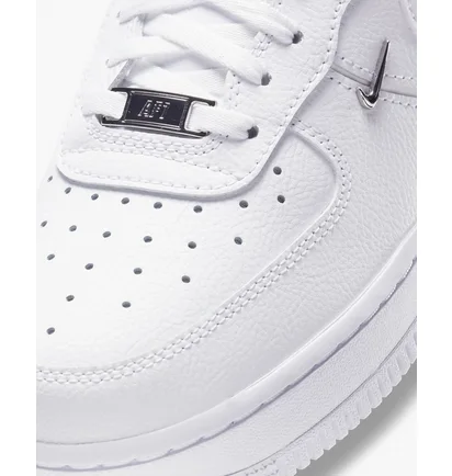 Кросівки жіночі Nike Air Force 1 07 Lx White CT1990-100