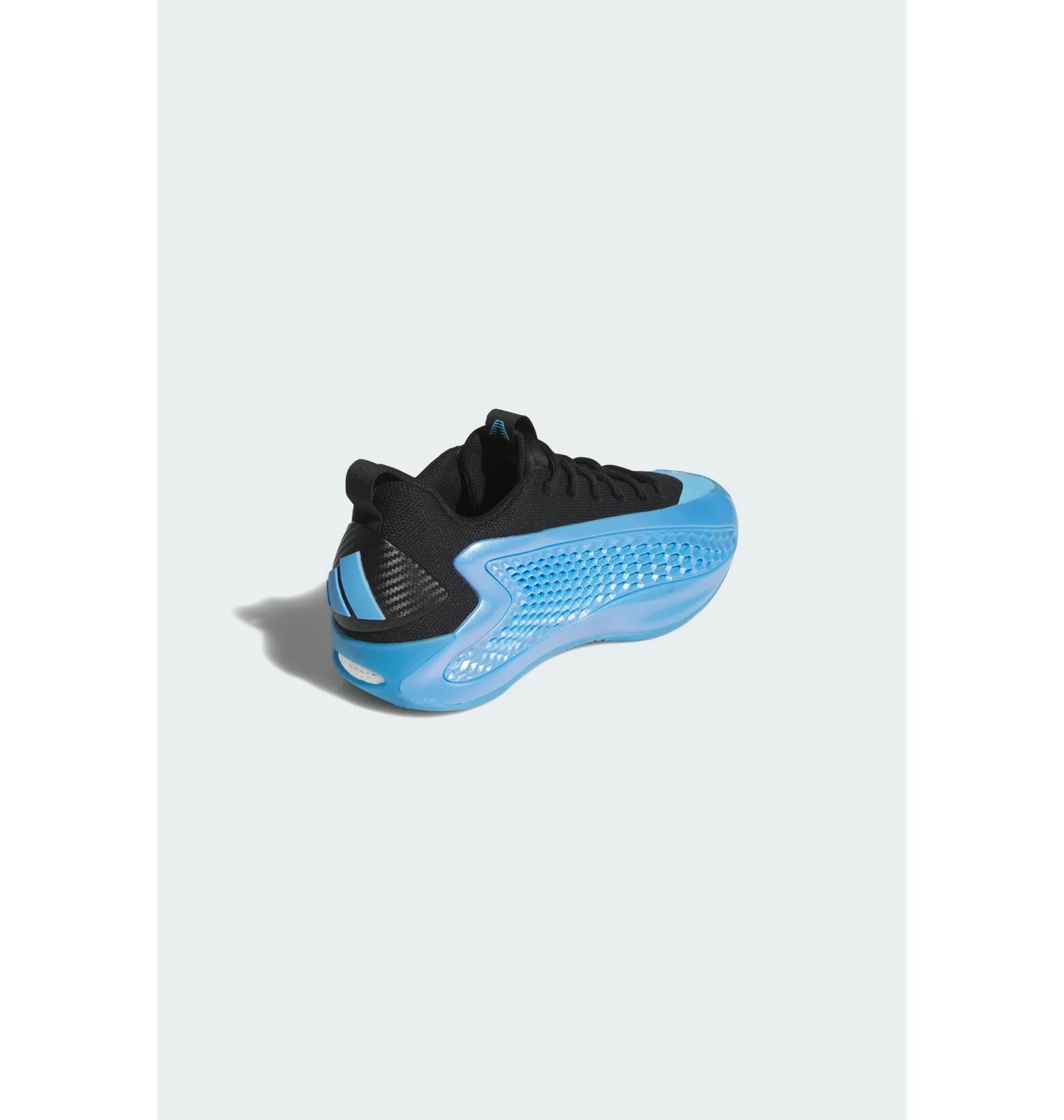 ᐉ Кросівки чоловічі Adidas Ae 1 Low Black/Light Blue JQ6139