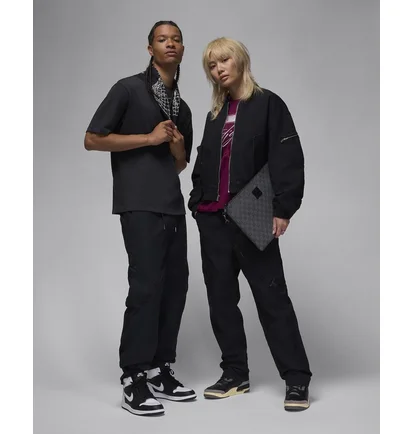Штаны мужские Air Jordan Chicago Pants Black FV7255-010