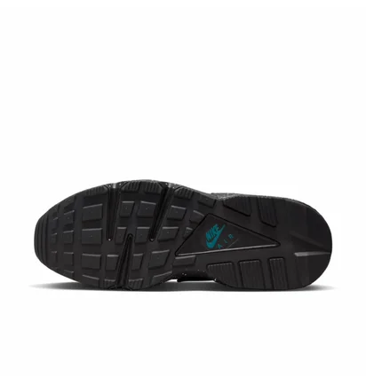 Кросівки чоловічі Nike Air Huarache Brown DD1068-201