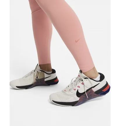 Легінси жіночі Nike One Luxe Pink AT3098-606