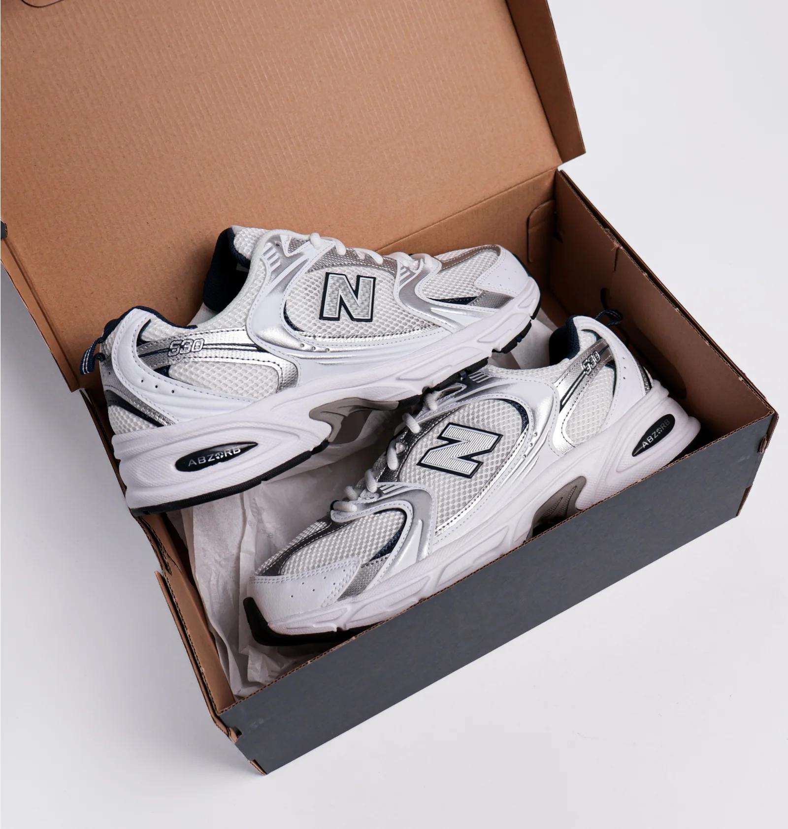 ᐉ Кросівки унісекс New Balance Mr530 White MR530sg - придбати в