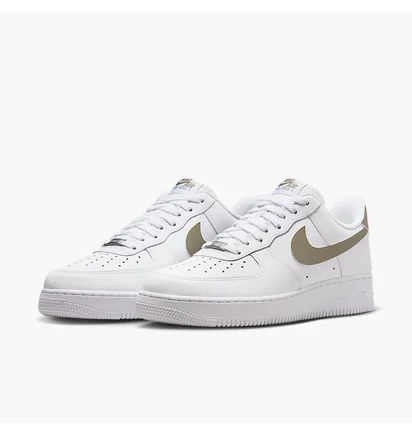 Кроссовки мужские Nike Air Force 1 07 White FJ4146-116