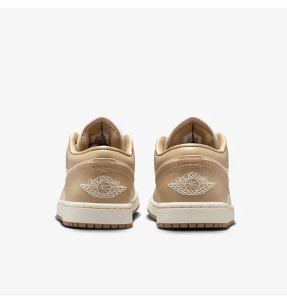 Кроссовки женские Nike 1 Low Brown DC0774-203