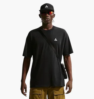 Футболка мужская Nike Acg Df Tee Lse 12Mo Camp Lt Black IH1288-010