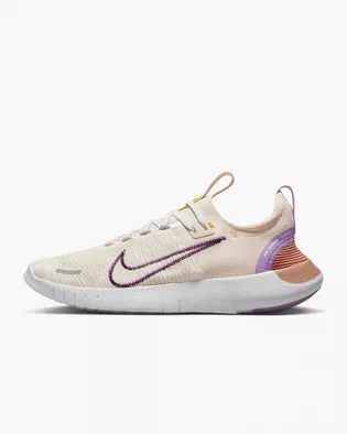 Кросівки жіночі Nike Free Rn Nn Beige DX6482-800