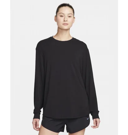 Лонгслив женский Nike One Relaxed Dri-Fit Long-Sleeve Top Black FN2817-010