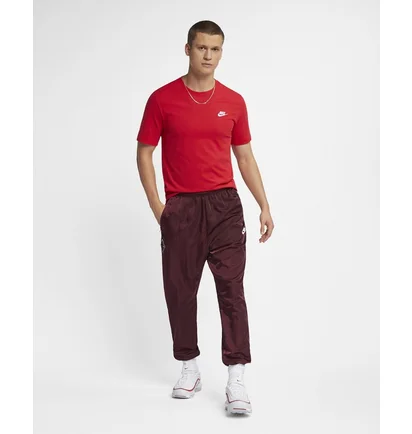 Футболка чоловіча Nike M Nsw Club Tee Red AR4997-657