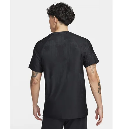 Футболка чоловіча Nike A.P.S. Black FN2971-010