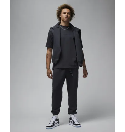 Футболка мужская Air Jordan T-Shirt Air Wordmark Black FJ1969-045