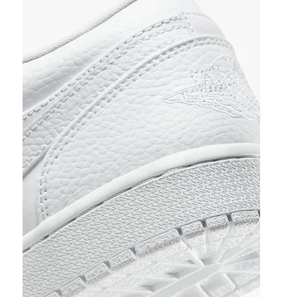 Кросівки чоловічі Air Jordan 1 Low White 553558-130