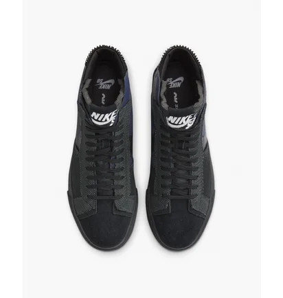 Кросівки унісекс Nike Sb Zoom Blazer Mid Premium Skate Shoes Blue/Black FD5113-400