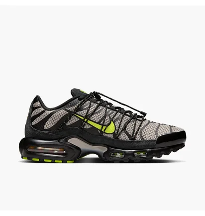 Кросівки чоловічі Nike Air Max Plus Utility Grey FD0670-003
