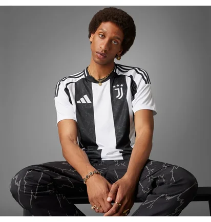 Футболка мужская Adidas Juventus 24/25 Home Jersey White/Black IS8002