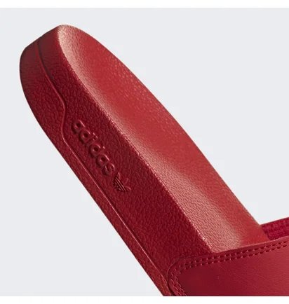 Тапочки унисекс Adidas Adilette Lite Red FU8296
