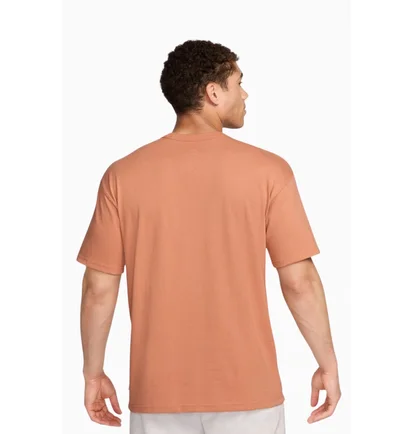 Футболка мужская Nike Nsw Prem Essntl Sust Tee Orange DO7392-225