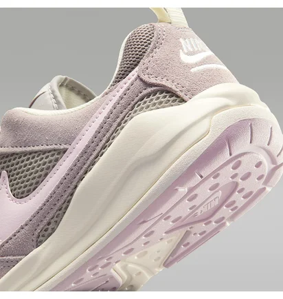 Кросівки жіночі Air Jordan Cmft Era Violet/Beige HJ6778-001
