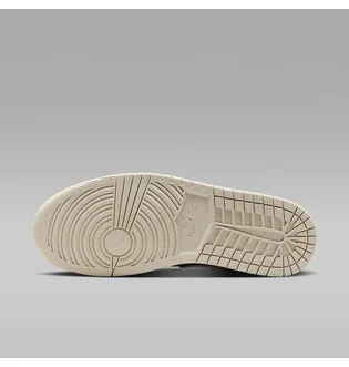 Кроссовки мужские Air Jordan 1 Low Se Beige/Olive HV4089-201