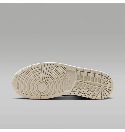 Кроссовки мужские Air Jordan 1 Low Se Beige/Olive HV4089-201