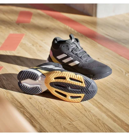 Кроссовки женские Adidas Crazyflight 5 Mid Indoor Black IG1610