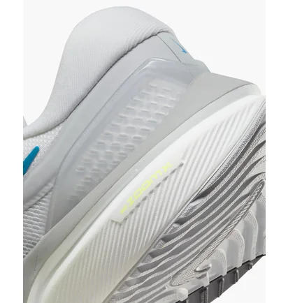 Кросівки чоловічі Nike Mens Road Running Shoes Grey Da7245-101