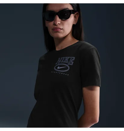 Футболка женская Nike Club Black IB2447-010