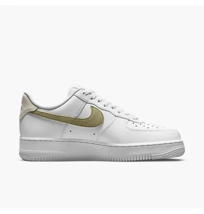 Кроссовки женские Nike Air Force 1 07 WomenS Shoes White DM2876-100