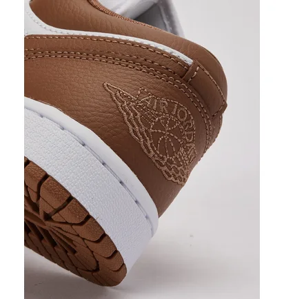 Кроссовки женские Air Jordan 1 Low Brown/White DC0774-202