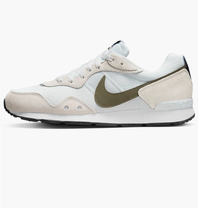 Кросівки чоловічі Nike Venture Runner White CK2944-101