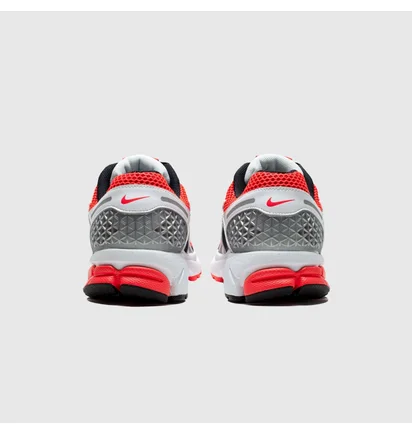 Кроссовки мужские Nike Zoom Vomero 5 Se Sp Grey/Red CZ8667-600