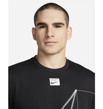 Футболка чоловіча Nike Dri-Fit Q5 MenS Short-Sleeve Fitness Top Black DQ6626-010