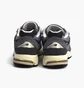 Кросівки чоловічі New Balance 2002R Grey M2002REL