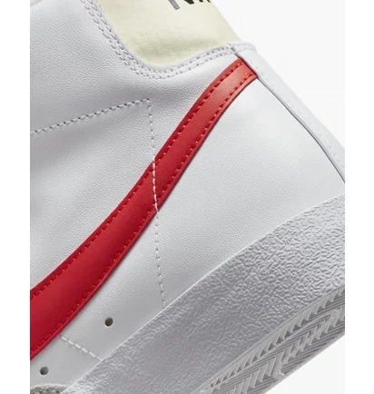 Кросівки чоловічі Nike Blazer Mid 77 Vintage Casual Shoes White Bq6806-122