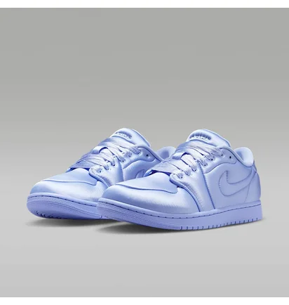 Кросівки жіночі Air Jordan 1 Mm Light Blue HF3969-400