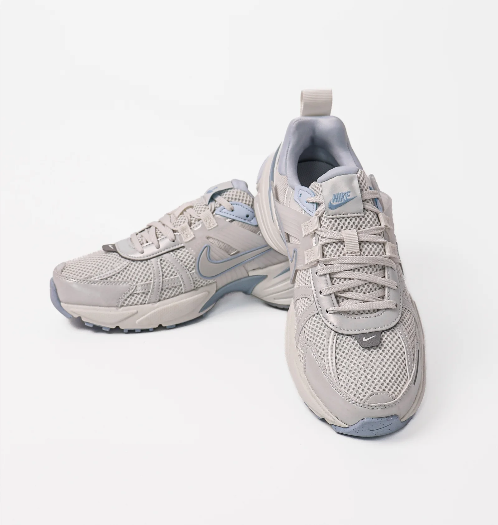 ᐉ Кросівки жіночі Nike V2K Run White FD0736-009 - придбати в