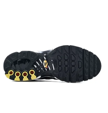 Кросівки дитячі Nike Air Max Plus (Gs) Black/Red CD0609-200