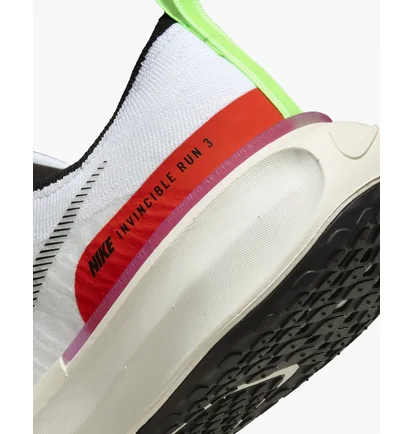 Кросівки чоловічі Nike Invincible 3 Se Road Running Shoes White FJ1046-100
