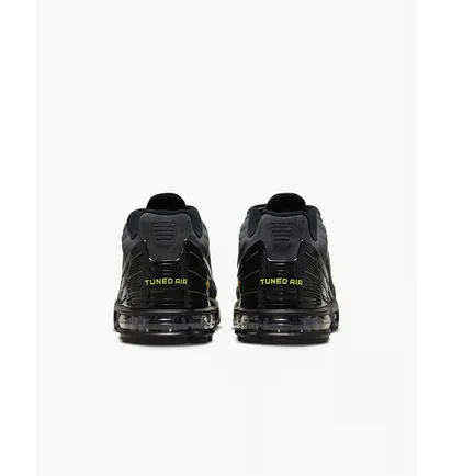 Кроссовки мужские Nike Air Max Plus 3 Black FQ2387-001