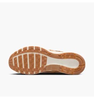 Кроссовки мужские Nike P-6000 Se Brown HF0015-201