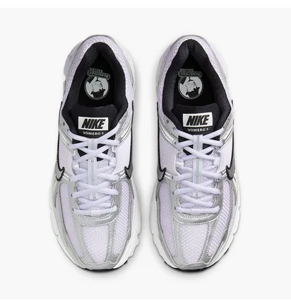 Кросівки жіночі Nike Air Zoom Vomero 5 Grey/Metallic IB7253-500