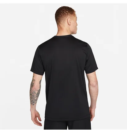 Футболка мужская Nike Dri-Fit Happy Place Tee Black FD0140-010