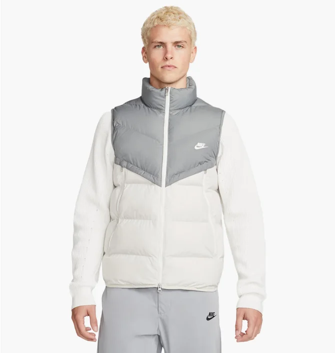Жилетка чоловіча Nike Storm-Fit Windrunner Primaloft Vest White/Grey Dr9617-084