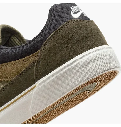 Кроссовки мужские Nike Malor Medium Olive FV6064-200