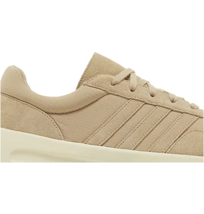 Кроссовки унисекс Adidas Fear Of God Athletics X Los Angeles Runner Olive IF4215
