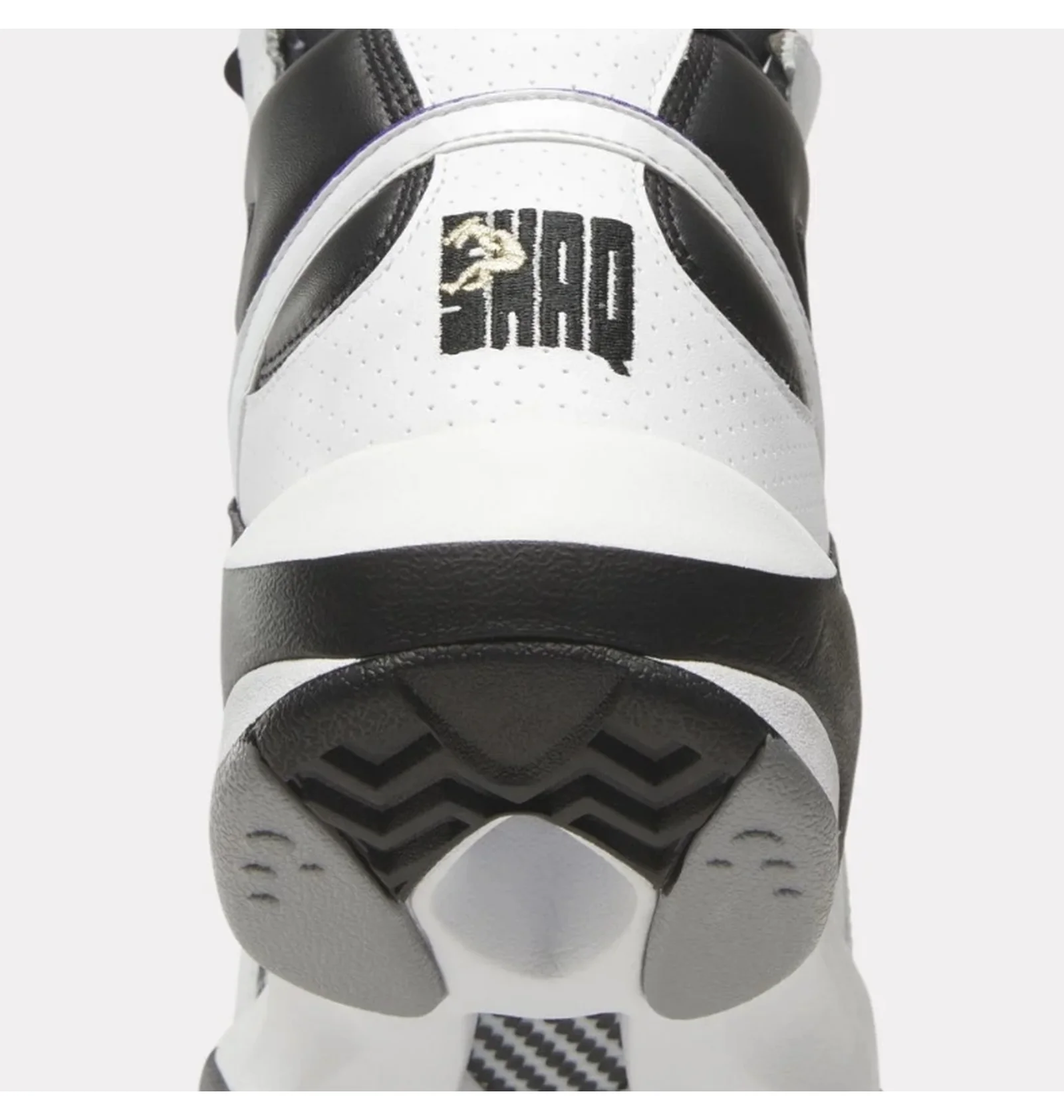 ᐉ Кроссовки мужские Reebok Shaq Attaq Shoes White/Black 100032830