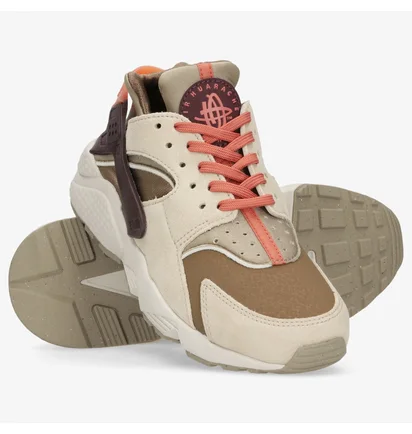 Кросівки жіночі Nike Air Huarache Sp Beige DQ9319-200